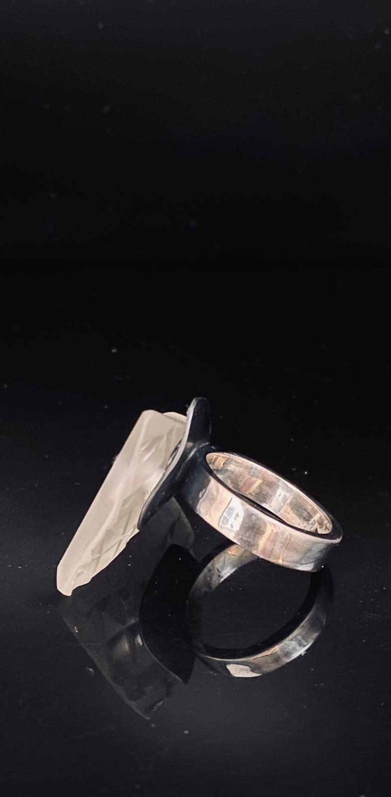 Grid Reference NY810704 Glass Ring