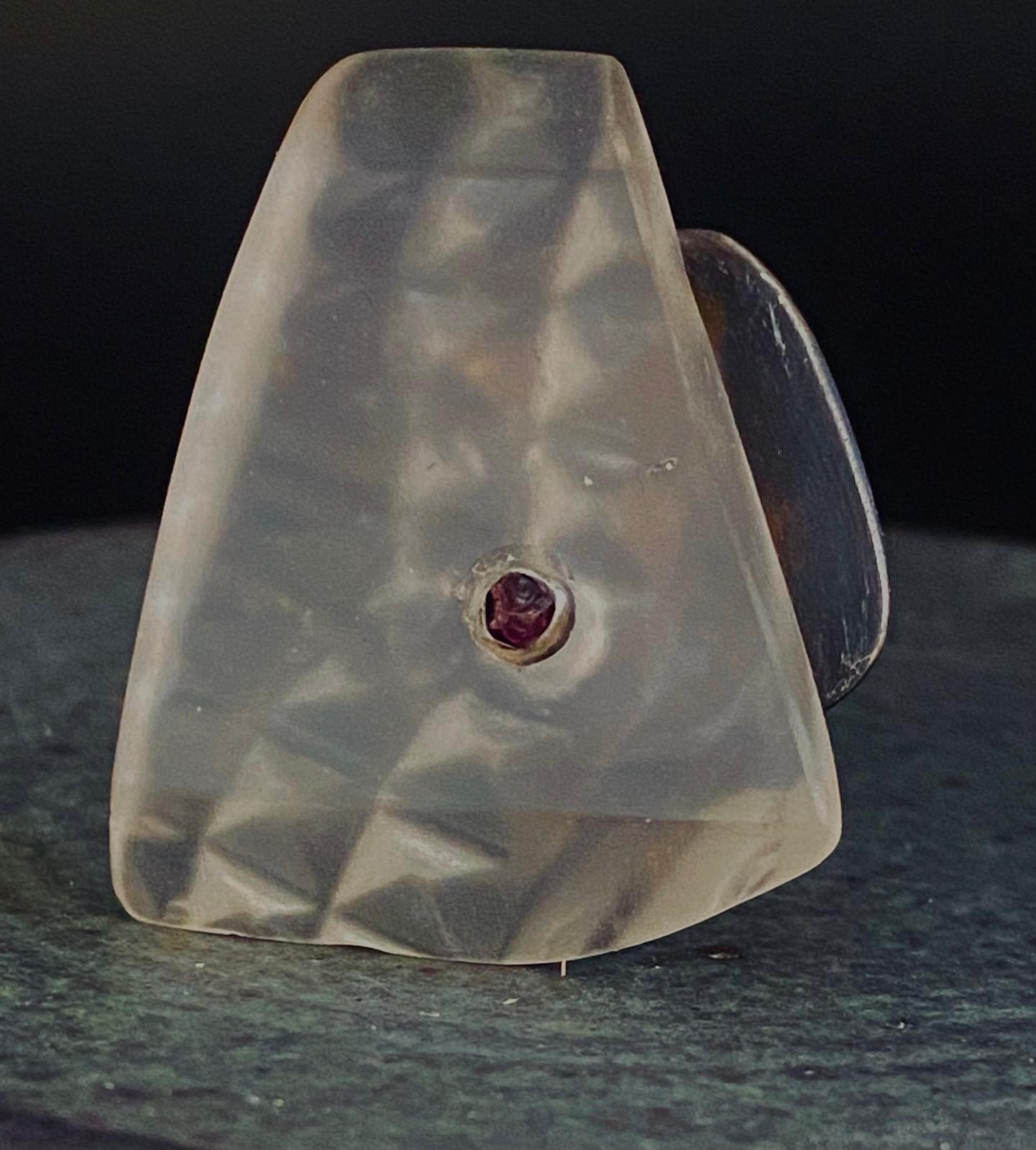 Grid Reference NY810704 Glass Ring