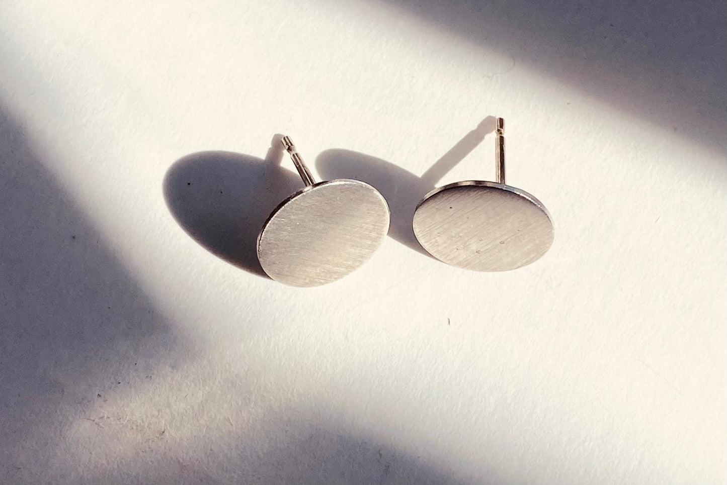 Luna Disk Studs